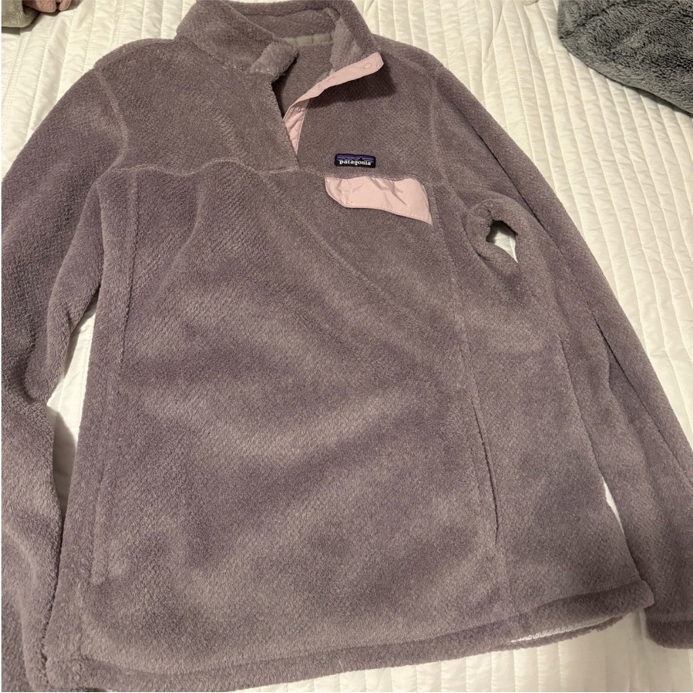 Patagonia Plush Fleece Pullover - Lavender with Light Pink Trim